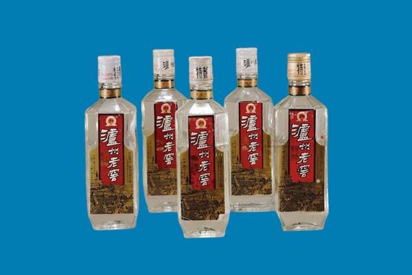 启东市回收老酒